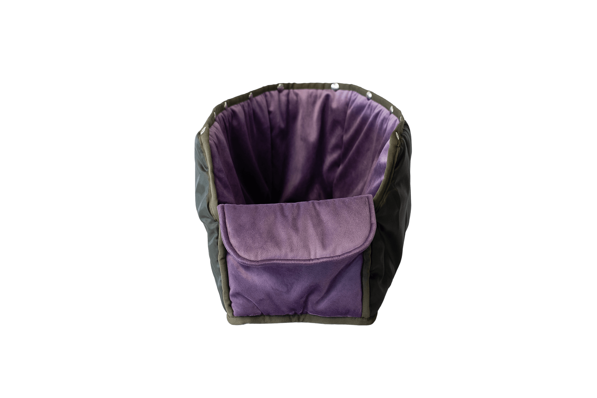 Wechselbares Samt-Inlay in Flieder für Greta's Premium-Hundetasche, einfach ausknöpfbar und pflegeleicht.