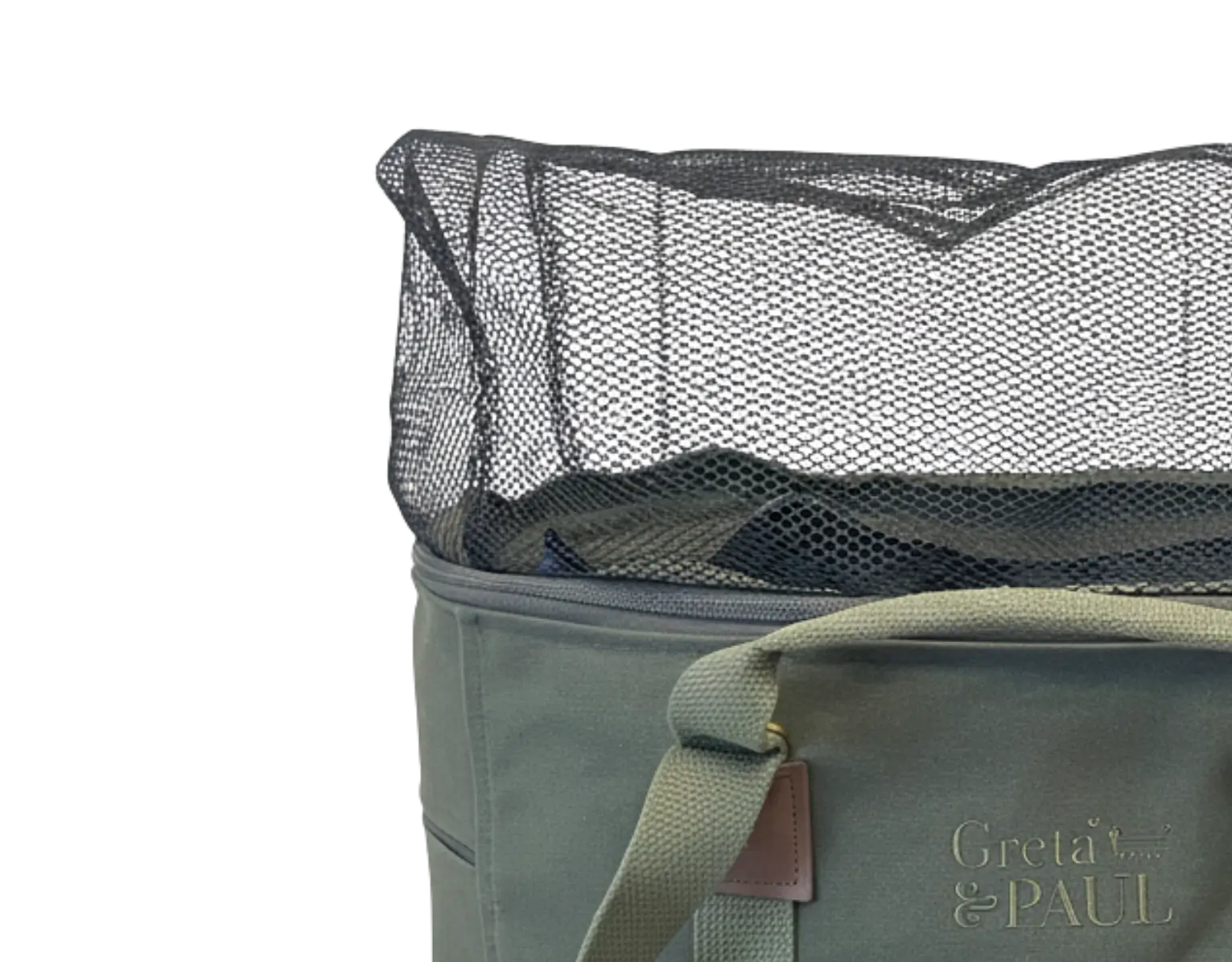 Komfort-Upgrade: Höheres Netz für Gretas Premium Reise- und Transporthundetaschen.