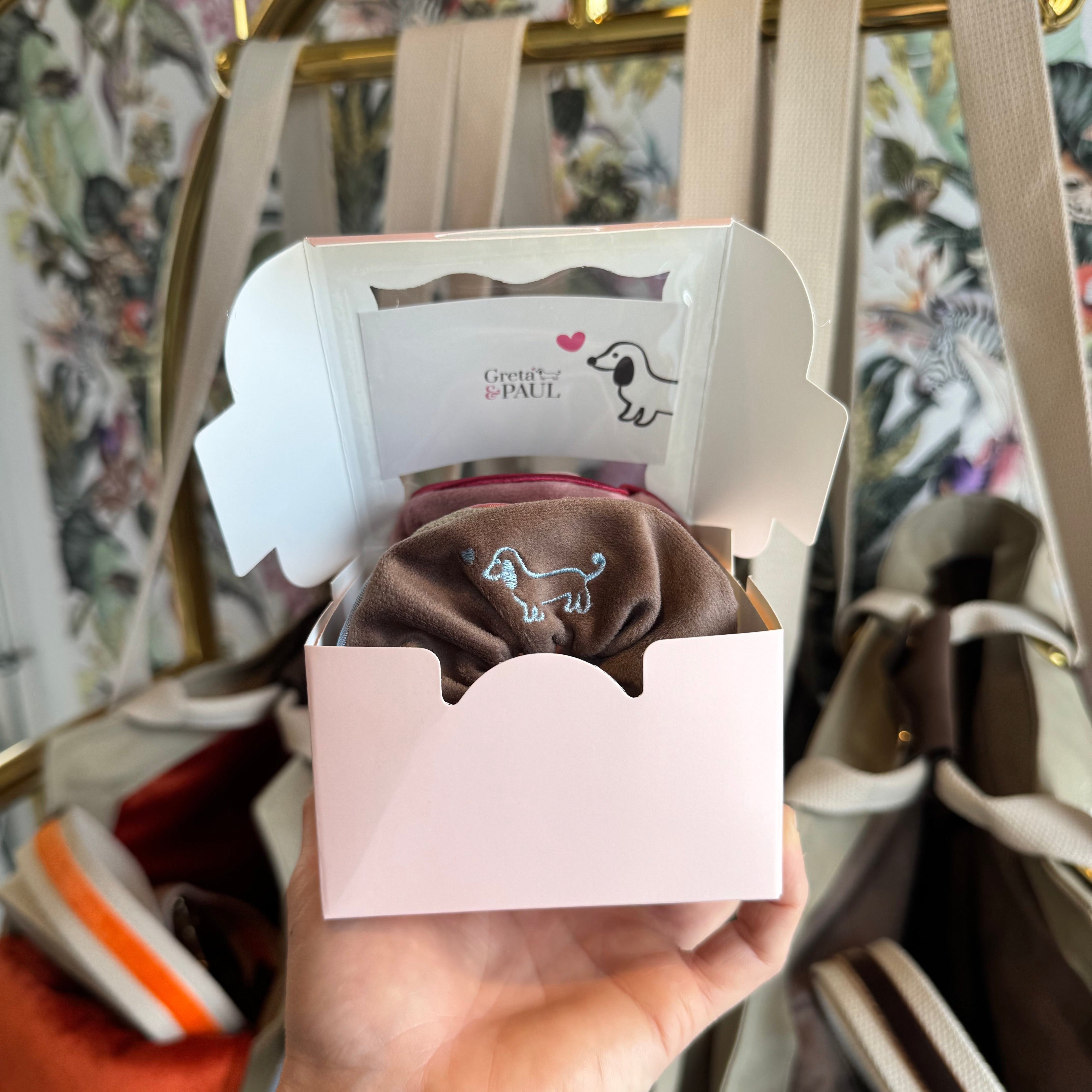 Luisa's Dachshund Scrunchies à la Greta