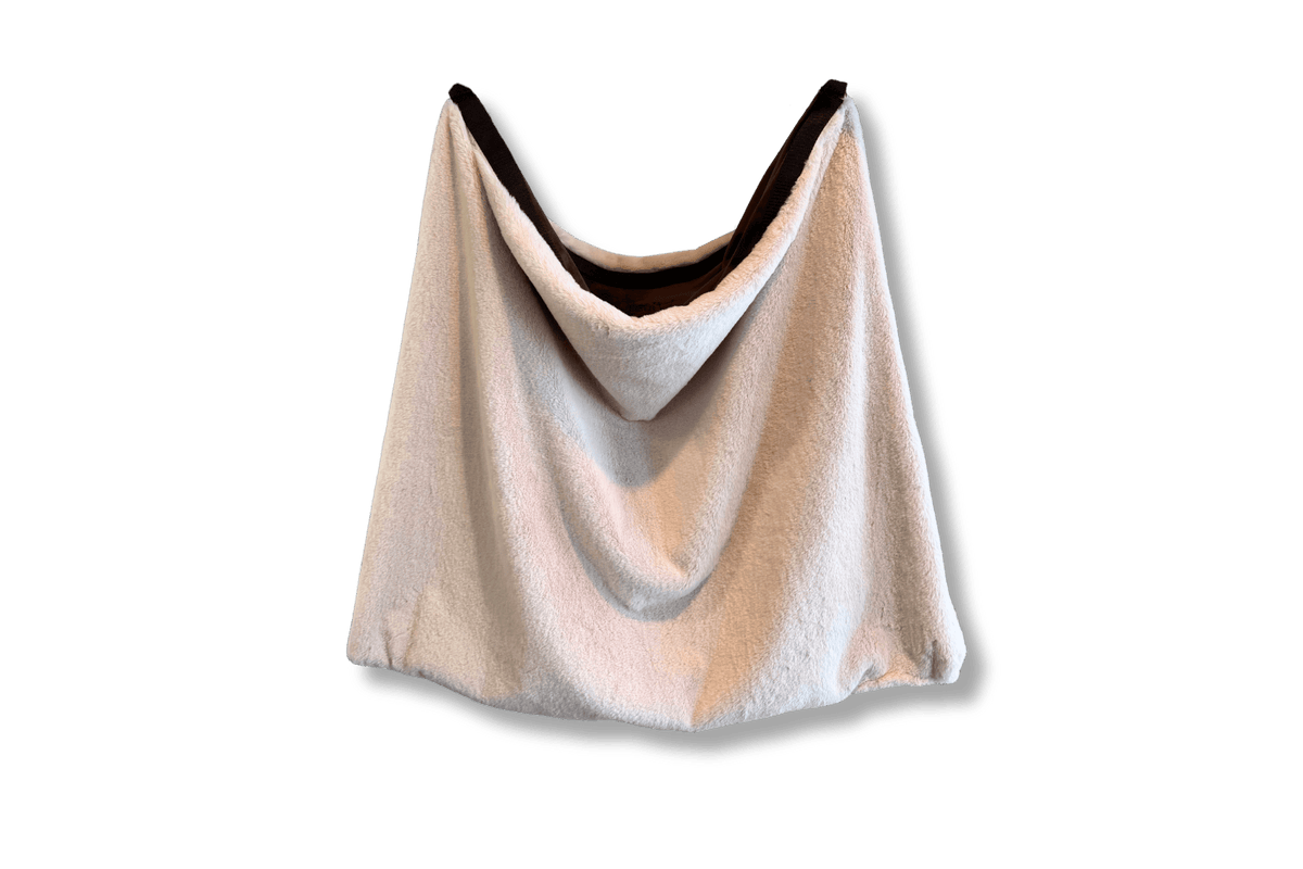 Greta's 3-in-1 reversible fluffy bag